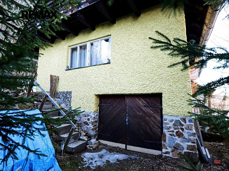 Prodej chaty 86 m², pozemek 329 m² - foto 2