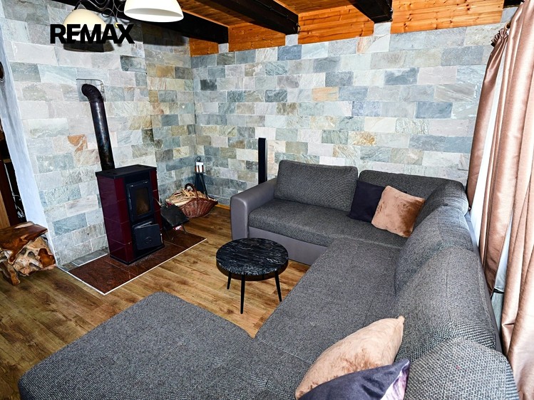 Prodej chaty 86 m², pozemek 329 m² - foto 3