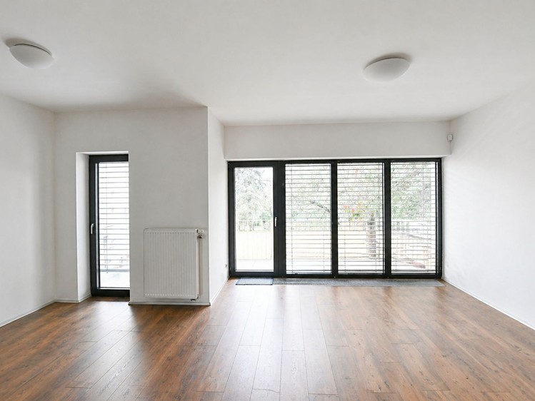 Prodej vícegeneračního domu 272 m², pozemek 134 m² - foto 6