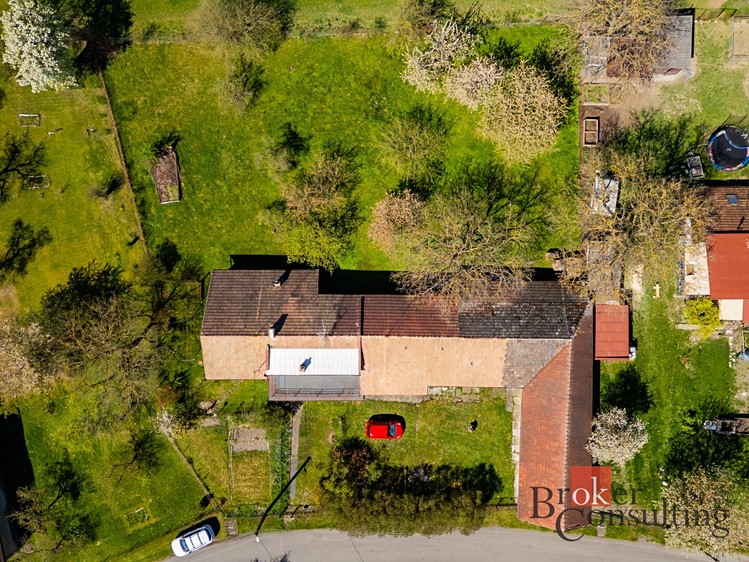 Prodej rodinného domu 412 m², pozemek 2 190 m² - foto 3