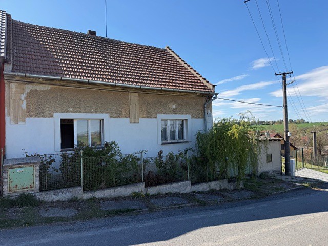 Prodej rodinného domu 90 m², pozemek 517 m² - foto 1