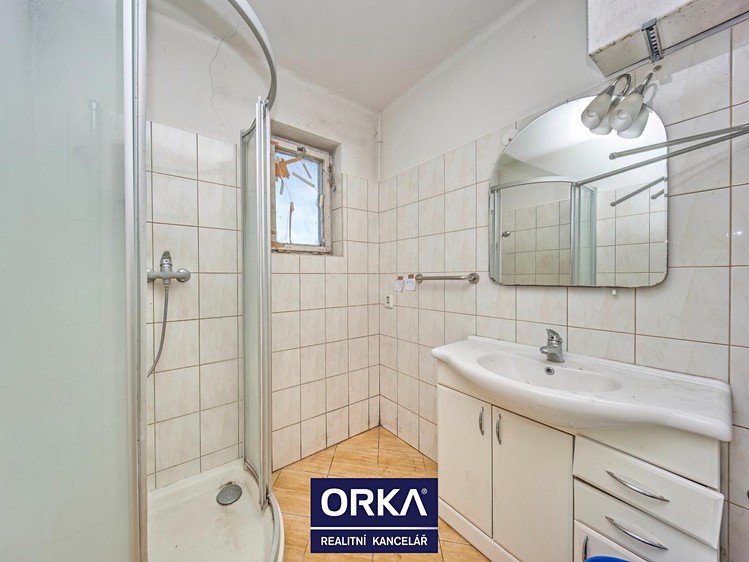 Prodej  rodinného domu 105 m², pozemek 1 013 m² - foto 5