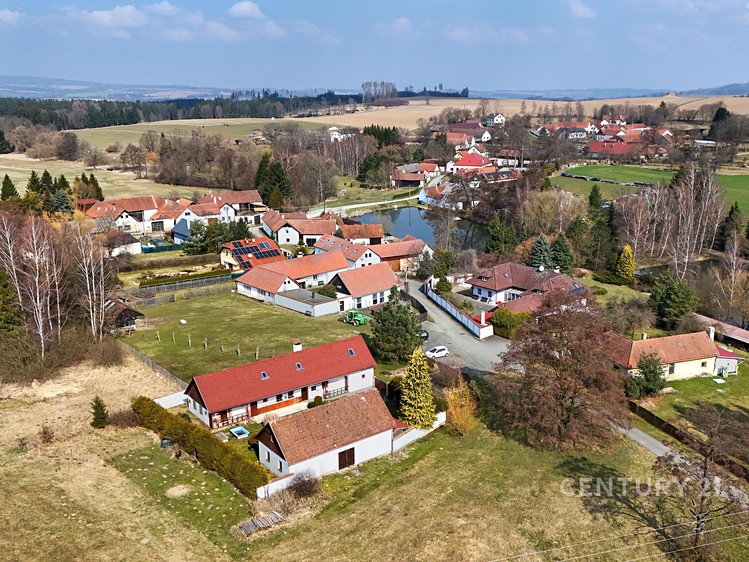 Prodej chalupy 325 m², pozemek 5 290 m² - foto 4