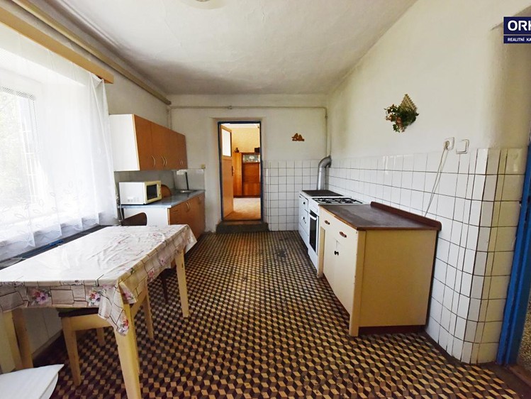 Prodej  rodinného domu 250 m², pozemek 2 537 m² - foto 8
