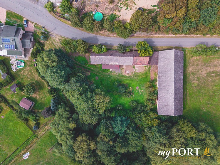 Prodej rodinného domu 275 m², pozemek 2 635 m² - foto 5