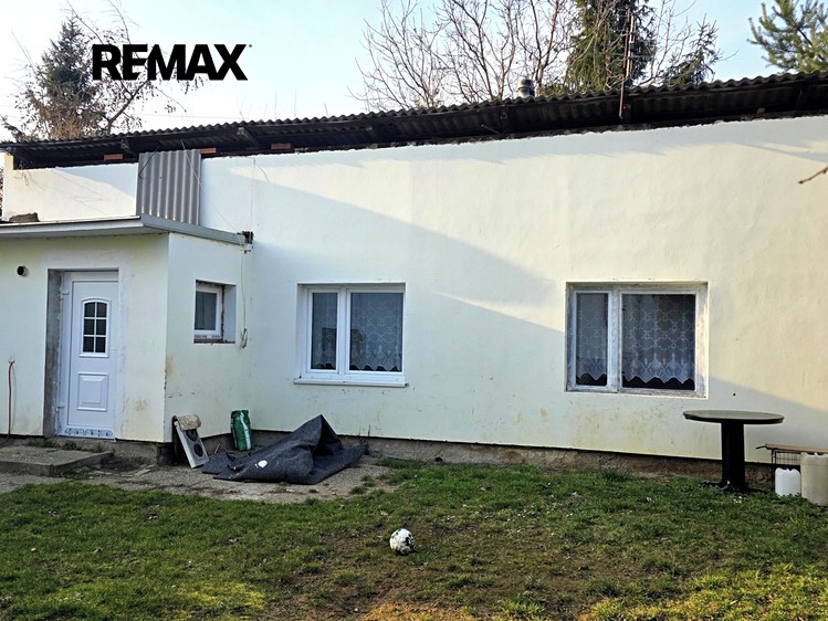 Prodej rodinného domu 343 m², pozemek 800 m² - foto 3