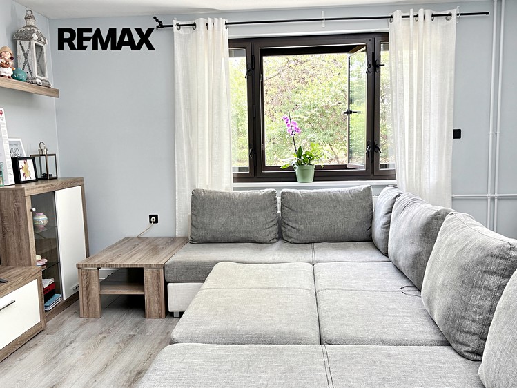Prodej rodinného domu 343 m², pozemek 800 m² - foto 5