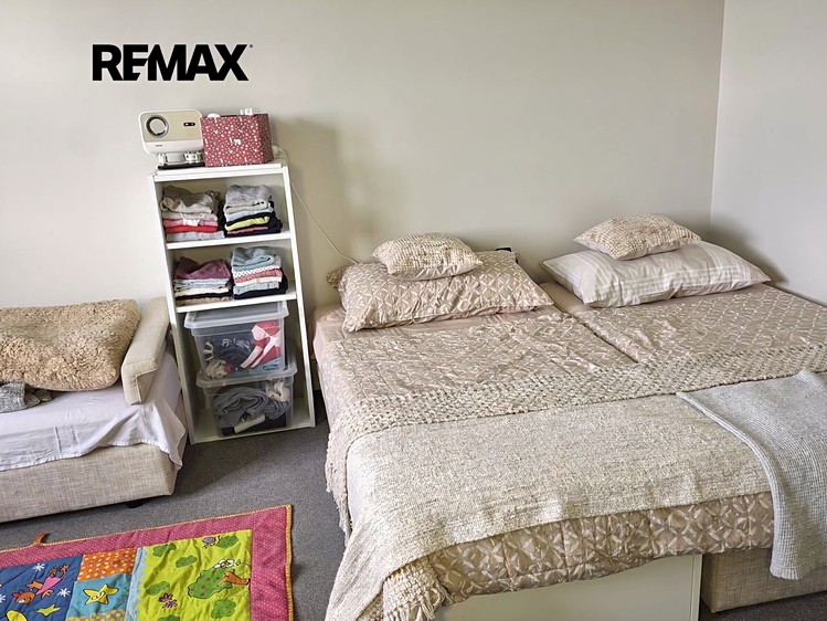 Prodej rodinného domu 343 m², pozemek 800 m² - foto 6