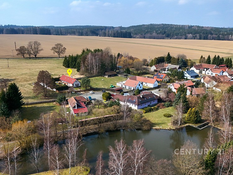 Prodej rodinného domu 325 m², pozemek 5 290 m² - foto 5