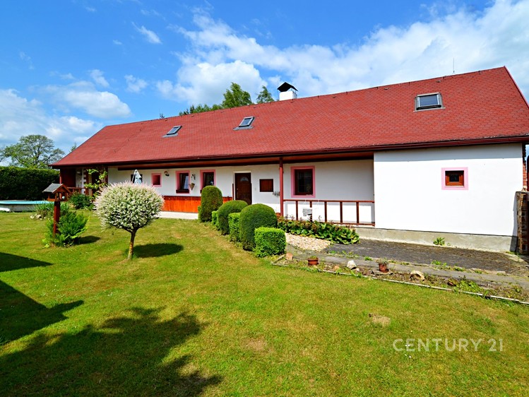 Prodej rodinného domu 325 m², pozemek 5 290 m² - foto 7