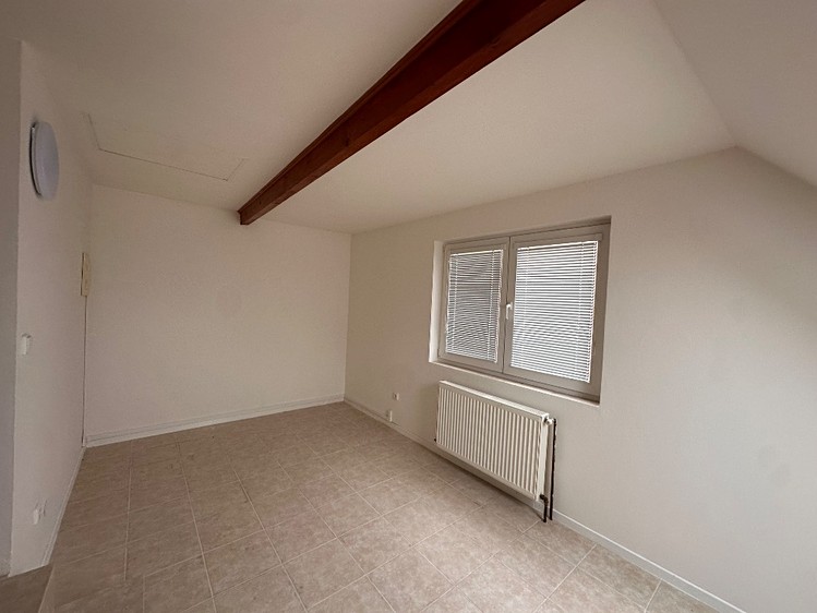 Prodej rodinného domu 288 m², pozemek 382 m² - foto 7