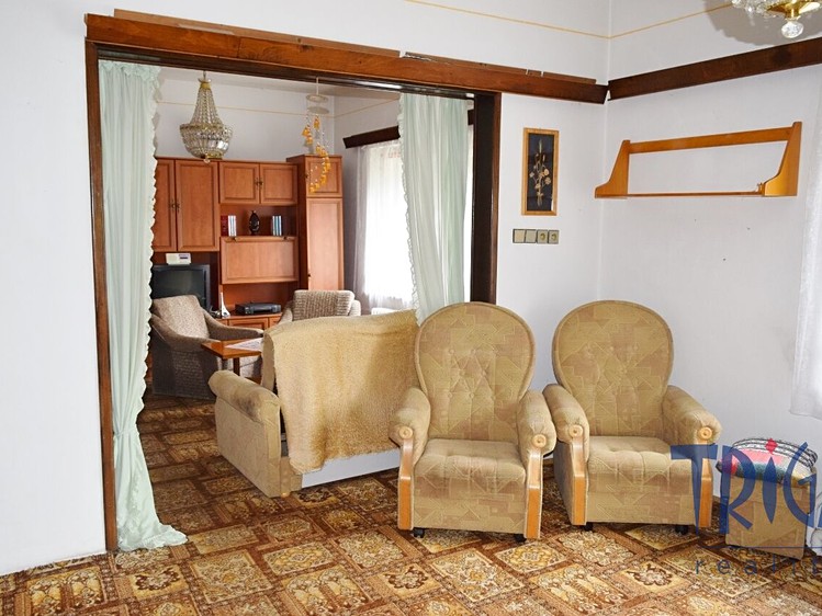 Prodej rodinného domu 165 m², pozemek 689 m² - foto 5
