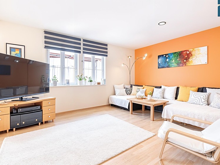 Prodej  rodinného domu 276 m², pozemek 1 255 m² - foto 6