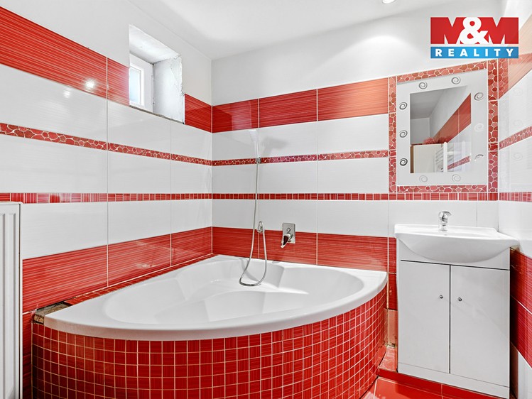 Prodej rodinného domu 98 m², pozemek 227 m² - foto 4
