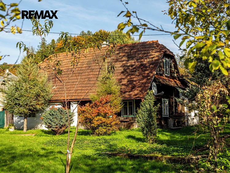 Prodej rodinného domu 40 m², pozemek 1 549 m² - foto 1