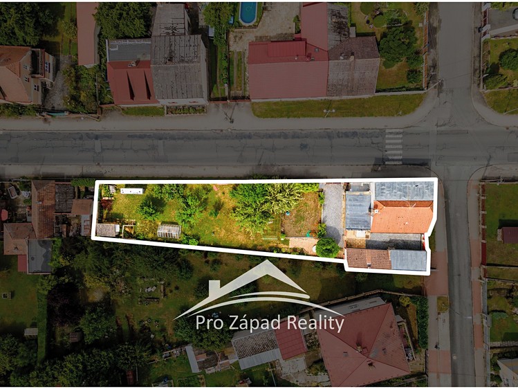 Prodej rodinného domu 175 m², pozemek 276 m² - foto 2
