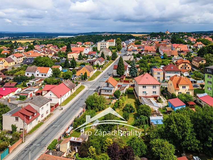 Prodej rodinného domu 175 m², pozemek 276 m² - foto 3