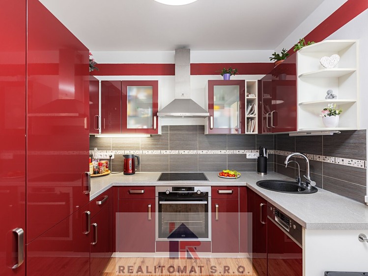 Pronájem rodinného domu 133 m², pozemek 533 m² - foto 5