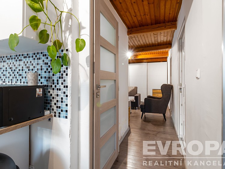 Pronájem chalupy 73 m², pozemek 900 m² - foto 5