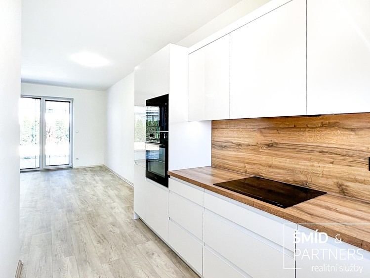 Pronájem rodinného domu 90 m², pozemek 365 m² - foto 3