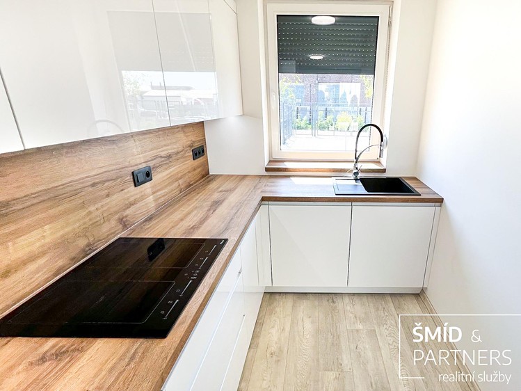 Pronájem rodinného domu 90 m², pozemek 365 m² - foto 5
