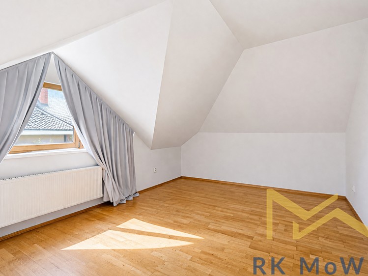 Pronájem rodinného domu 340 m², pozemek 1 200 m² - foto 6