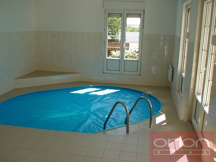 Pronájem rodinného domu 365 m², pozemek 539 m² - foto 6