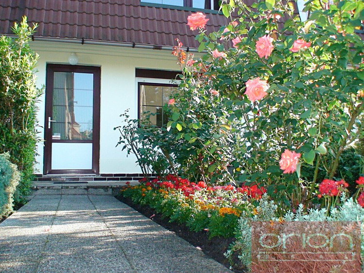 Pronájem rodinného domu 365 m², pozemek 539 m² - foto 7