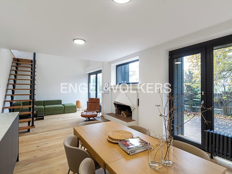 Pronájem rodinného domu 345 m², pozemek 680 m² - foto 5
