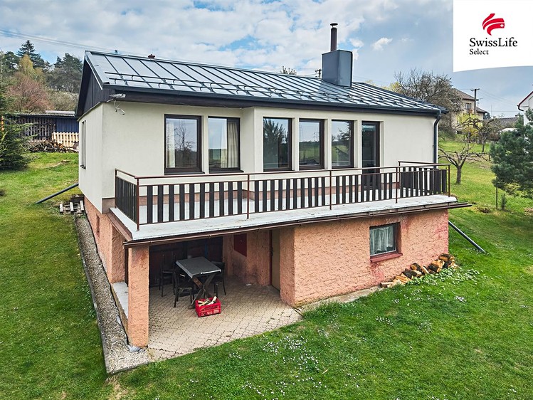Pronájem rodinného domu 80 m², pozemek 1 000 m² - foto 1