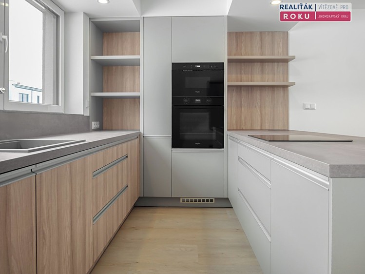 Pronájem rodinného domu 157 m², pozemek 495 m² - foto 5