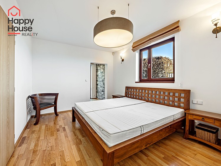 Pronájem rodinného domu 130 m², pozemek 414 m² - foto 3