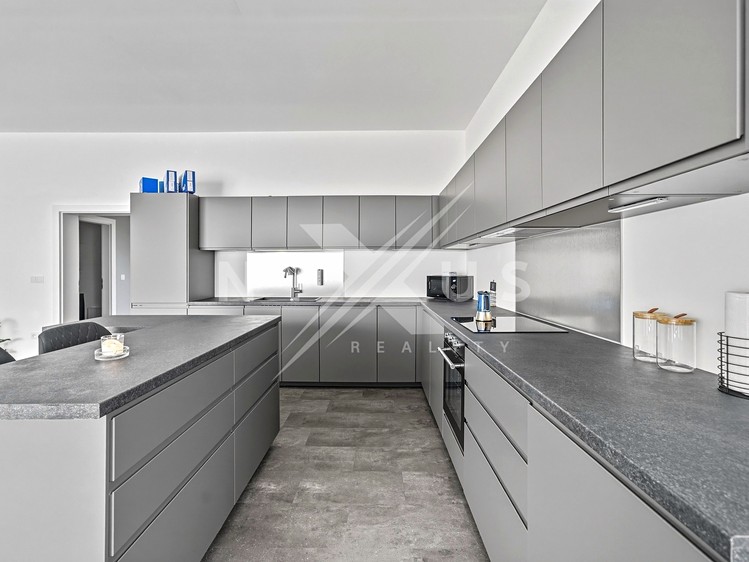 Pronájem rodinného domu 145 m², pozemek 812 m² - foto 4