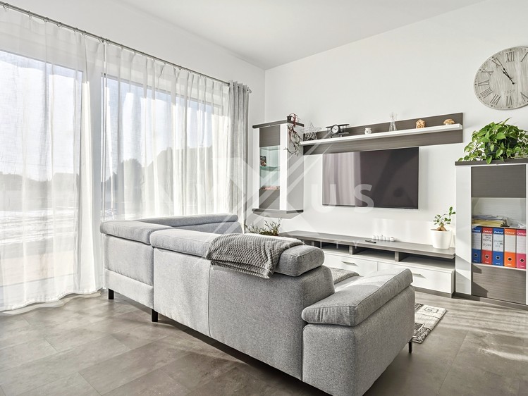 Pronájem rodinného domu 145 m², pozemek 812 m² - foto 3