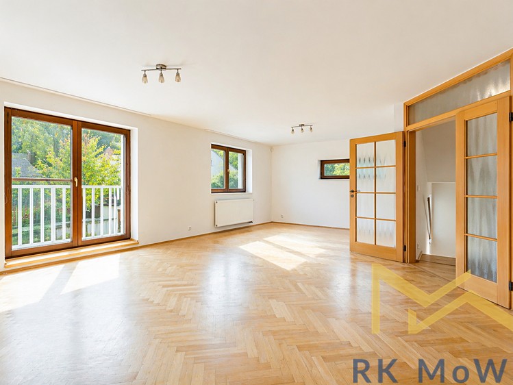 Pronájem vily 262 m², pozemek 491 m² - foto 2