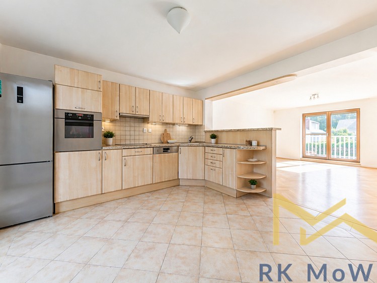 Pronájem vily 262 m², pozemek 491 m² - foto 1