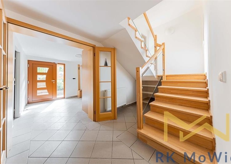 Pronájem vily 262 m², pozemek 491 m² - foto 7