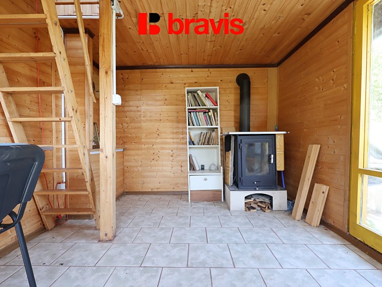 Pronájem  chaty 25 m², pozemek 379 m² - foto 3