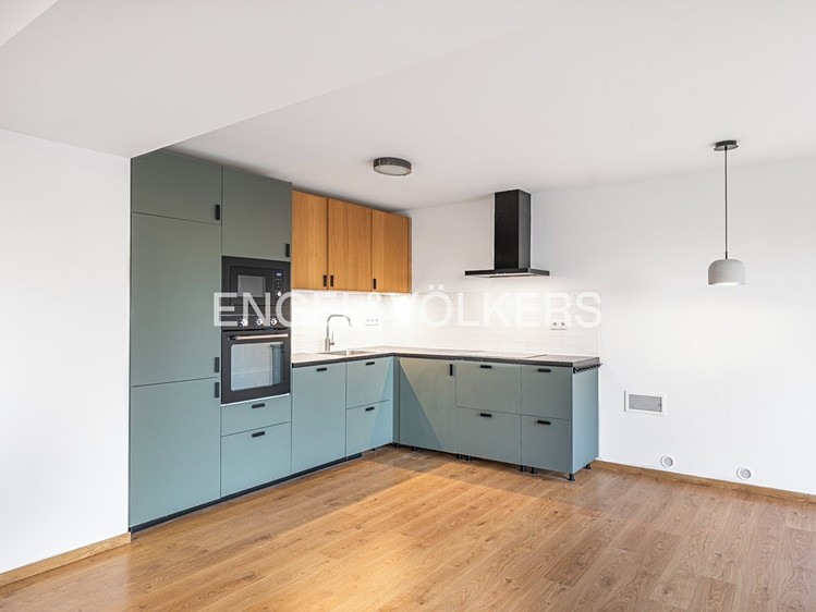 Pronájem vily 120 m², pozemek 253 m² - foto 2