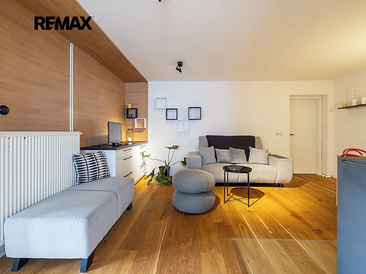 Pronájem rodinného domu 149 m², pozemek 688 m² - foto 8