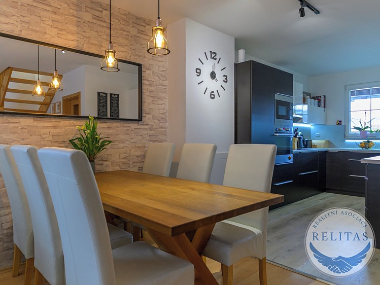 Pronájem  rodinného domu 126 m², pozemek 463 m² - foto 4