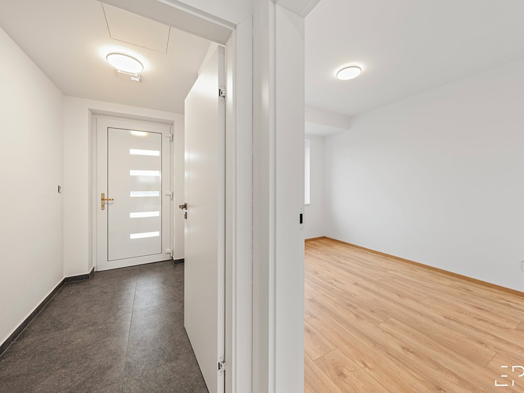Pronájem rodinného domu 117 m², pozemek 331 m² - foto 5