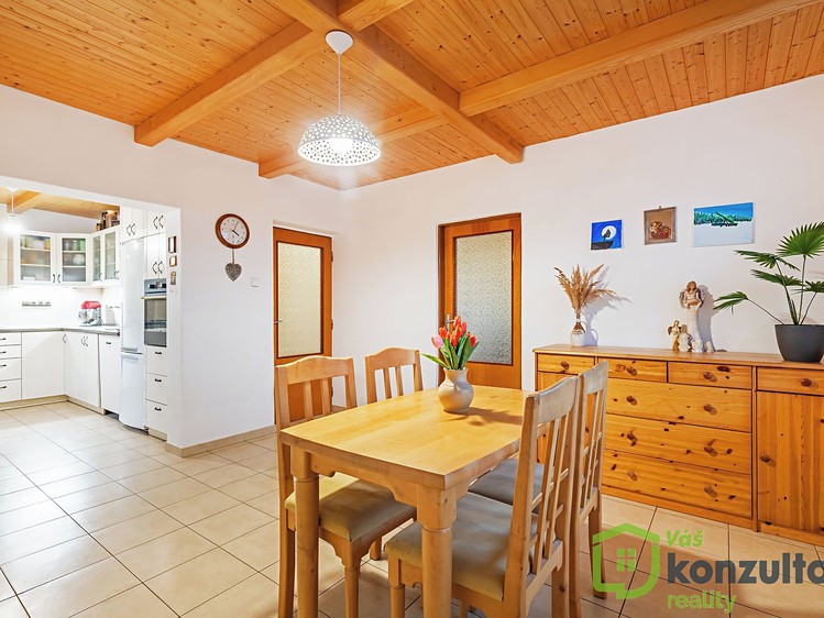 Pronájem  rodinného domu 132 m², pozemek 863 m² - foto 4