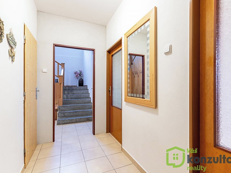 Pronájem  rodinného domu 132 m², pozemek 863 m² - foto 8