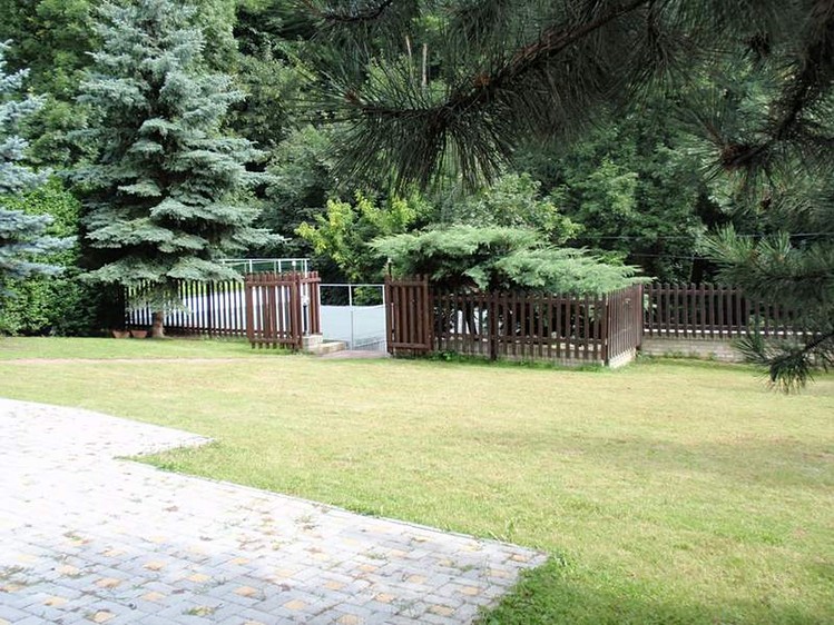 Pronájem  vily 680 m², pozemek 720 m² - foto 4