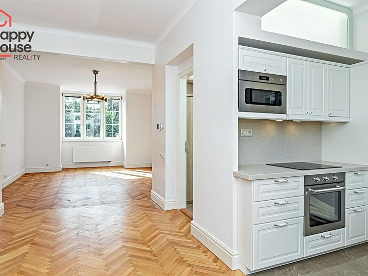 Pronájem  rodinného domu 222 m², pozemek 387 m² - foto 3