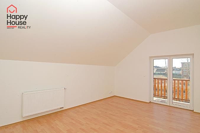 Pronájem  rodinného domu 200 m², pozemek 644 m² - foto 7