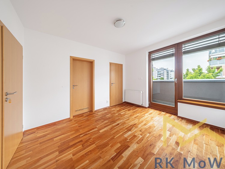 Pronájem rodinného domu 164 m², pozemek 79 m² - foto 7