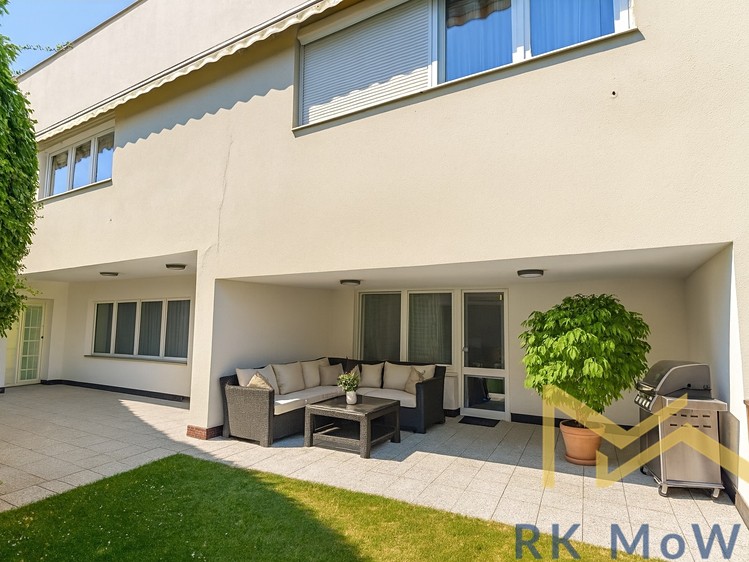 Pronájem rodinného domu 280 m², pozemek 670 m² - foto 4