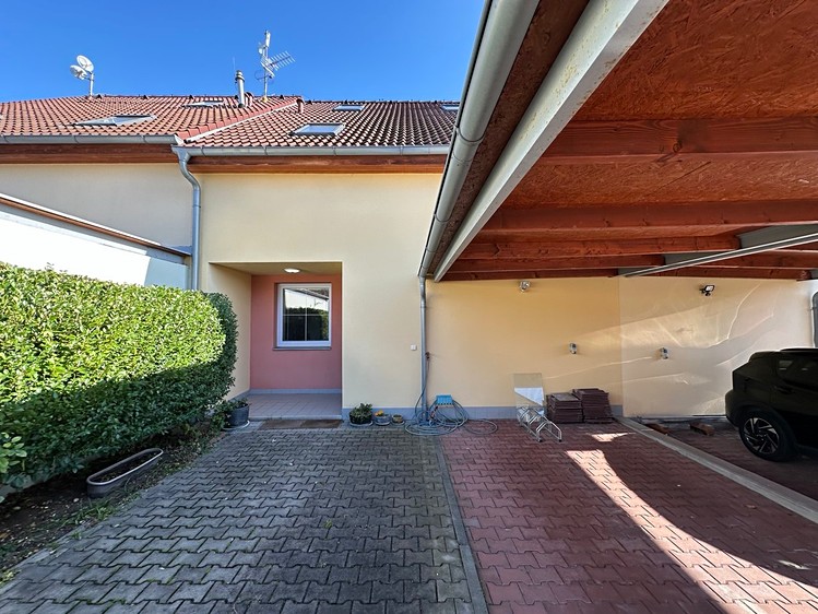 Pronájem  rodinného domu 120 m², pozemek 150 m² - foto 7